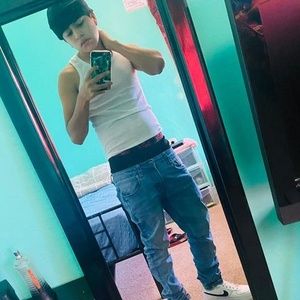 Meet your Posher, Juan